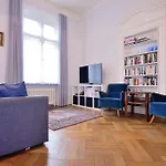 Atmospheric Apartment Victus In Sopot By Noclegi Renters * סופוט