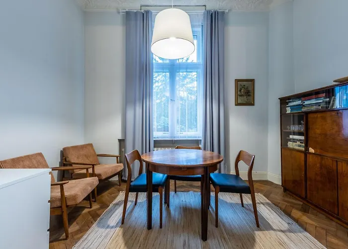 Atmospheric Apartment Victus In Sopot By Noclegi Renters Lägenhet Sopot